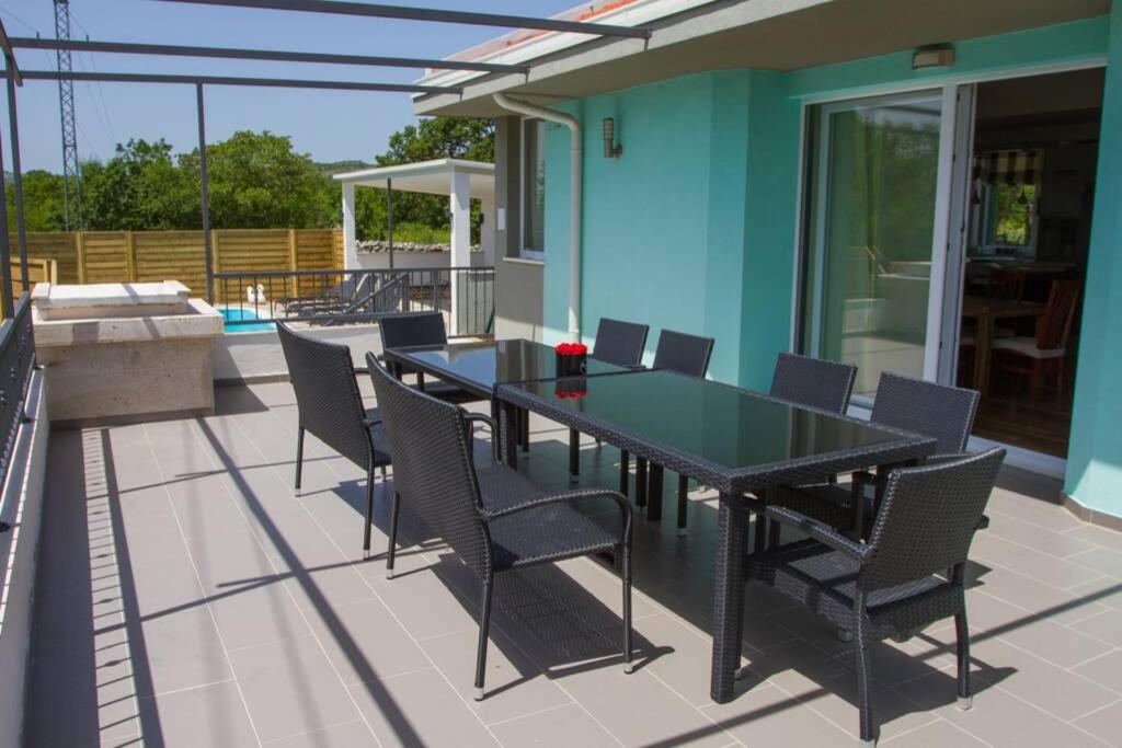 Holiday House Villa Bleu Korusce Ngoại thất bức ảnh