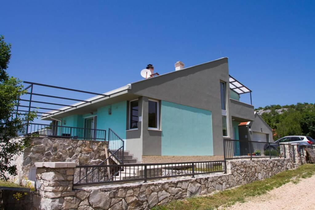 Holiday House Villa Bleu Korusce Ngoại thất bức ảnh