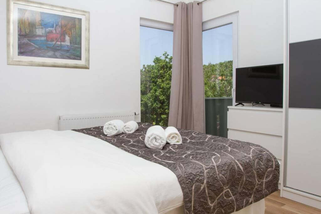 Holiday House Villa Bleu Korusce Ngoại thất bức ảnh